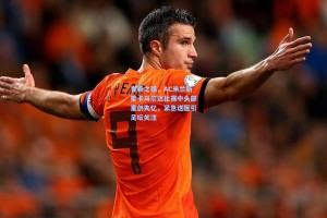 青春之殇，AC米兰新星卡马尔达比赛中头部重创失忆，紧急送医引足坛关注