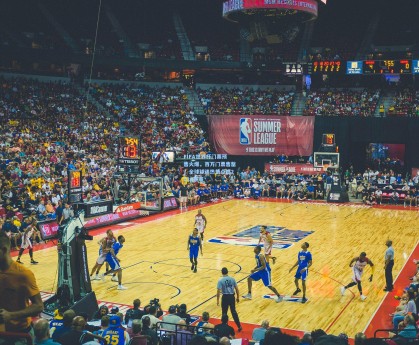 FIFA世界杯门票预售火爆，百万门票售罄，全球球迷热情点燃2026赛事