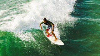 早报，英格兰足坛下克上成风，草根逆袭改写传统秩序